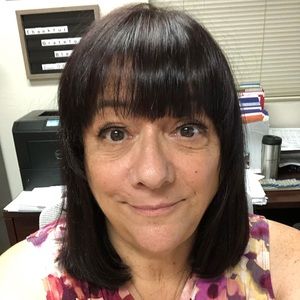 Meet your Posher, Lori ann